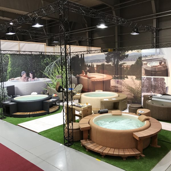 Vířivky Softub na veletrhu For Garden 2023