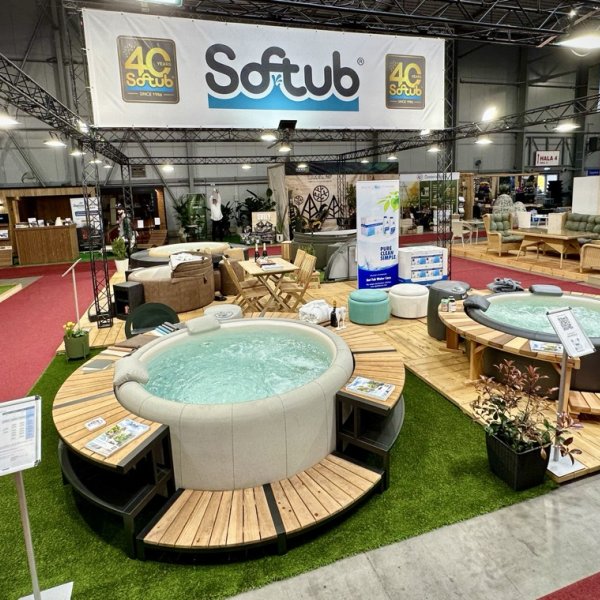 Vířivky Softub na veletrhu For Arch 2026
